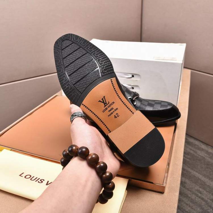 Picture of Louis Vuitton Shoes _SKULVsz38-44mnf072114434